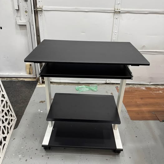 Mobile Adjustable Height Stand Up Workstation (White/Black, 30") brand new