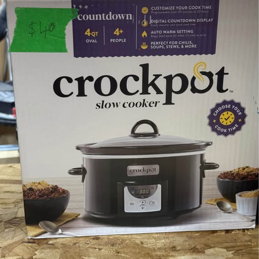 Crockpot 4-Quart Digital Countdown Slow Cooker, Black, 4-Quart, black